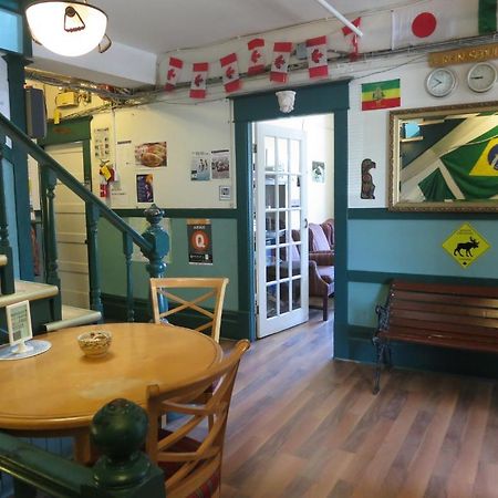 C&N Backpackers Hostel Vancouver Zewnętrze zdjęcie